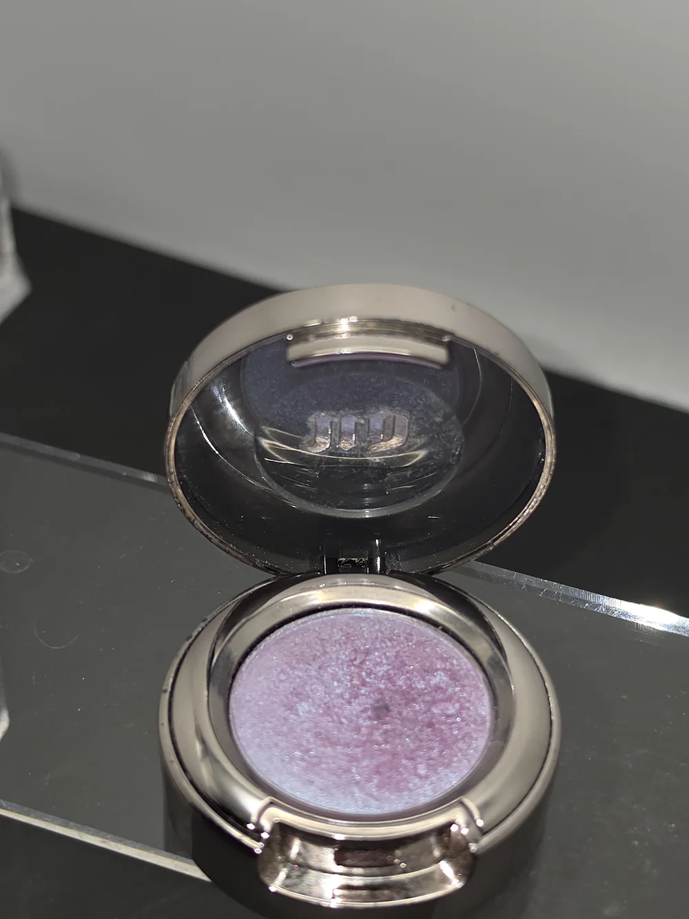 VINTAGE URBAN DECAY TOKEN EYESHADOW- 